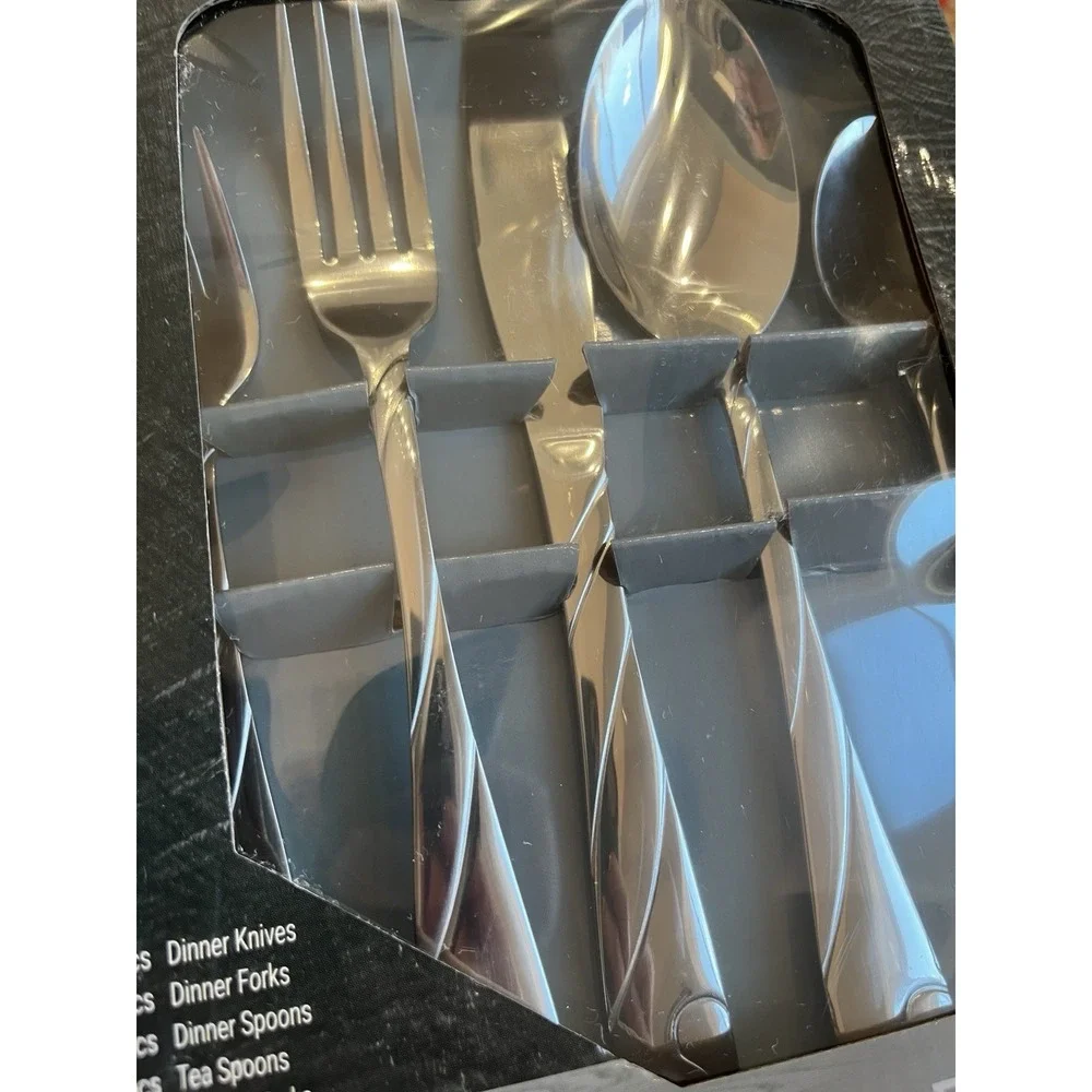 Vintage Hampton 20 Piece Flatware Set Stainless Steel Mirror Polish HN-20208 NEW